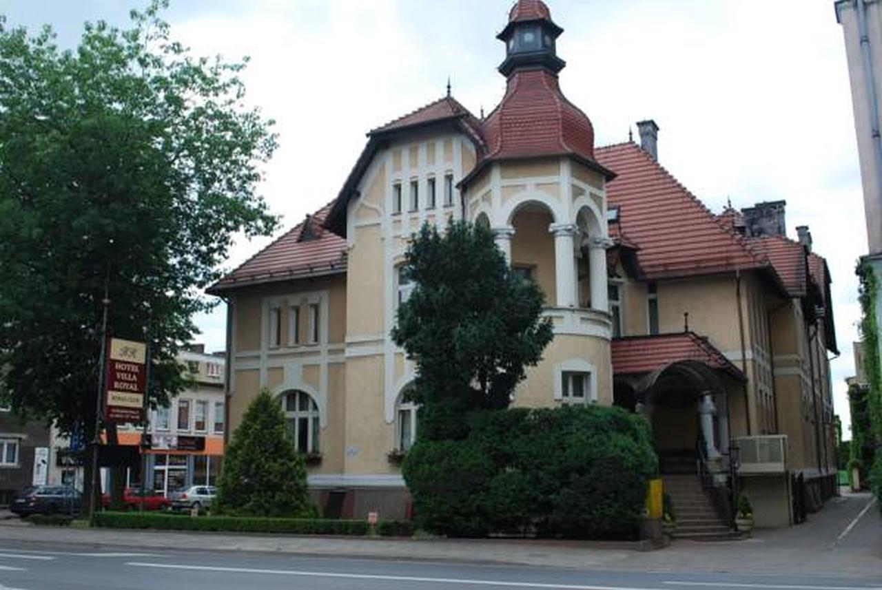 Villa Royal Ostrów Wielkopolski Eksteriør billede